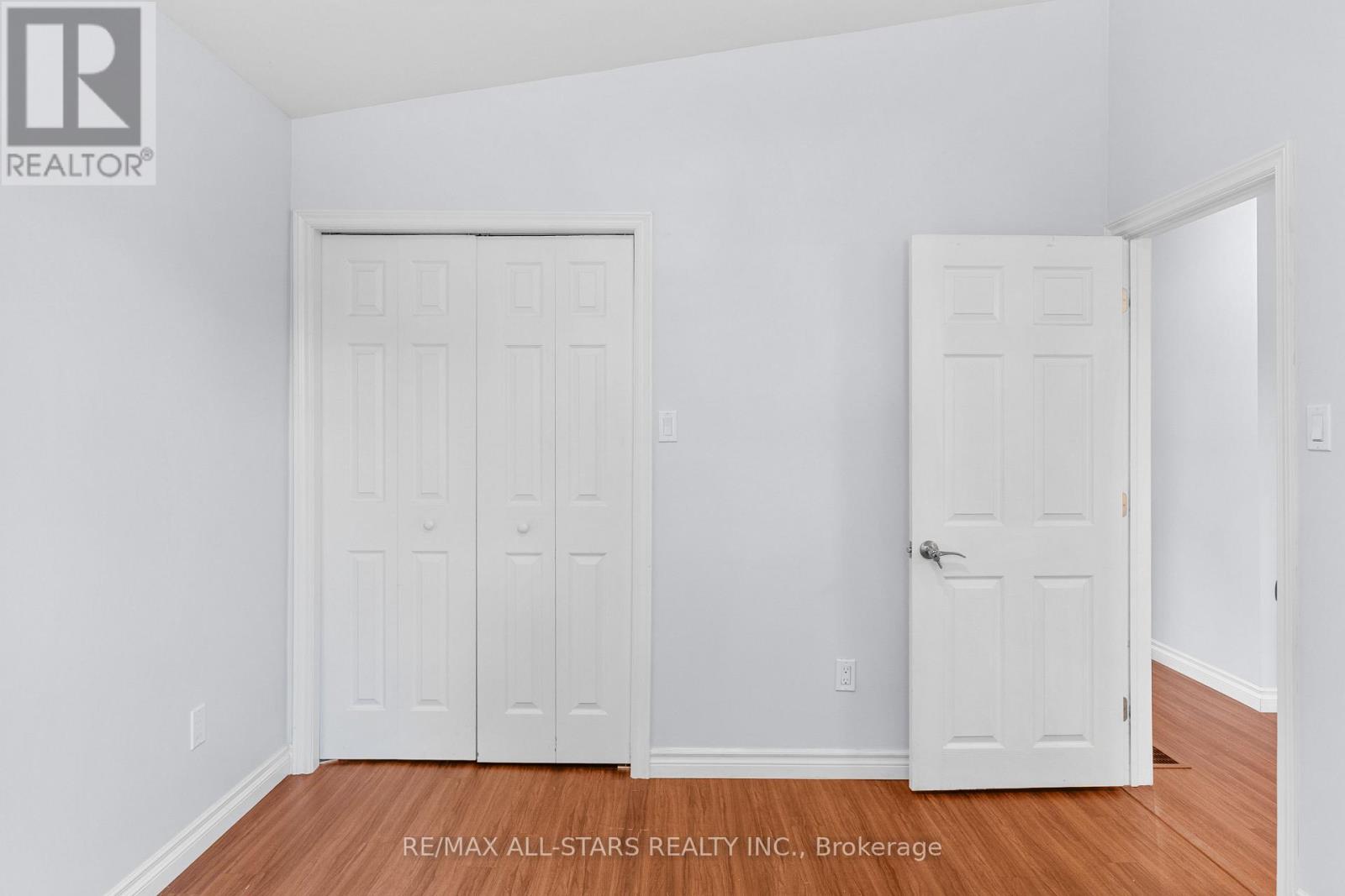 126 Marina Boulevard, Peterborough, Ontario  K9H 6M6 - Photo 11 - X12422996