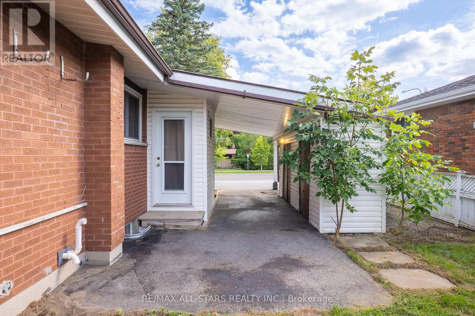 126 Marina Boulevard, Peterborough, Ontario  K9H 6M6 - Photo 21 - X12422996