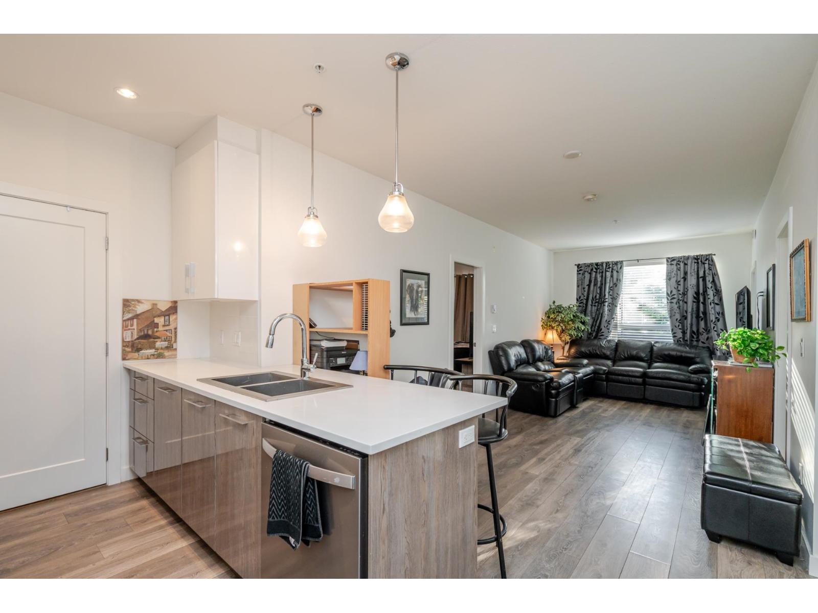 103 20829 77a Avenue, Langley, British Columbia  V2Y 0Y5 - Photo 4 - R3051679