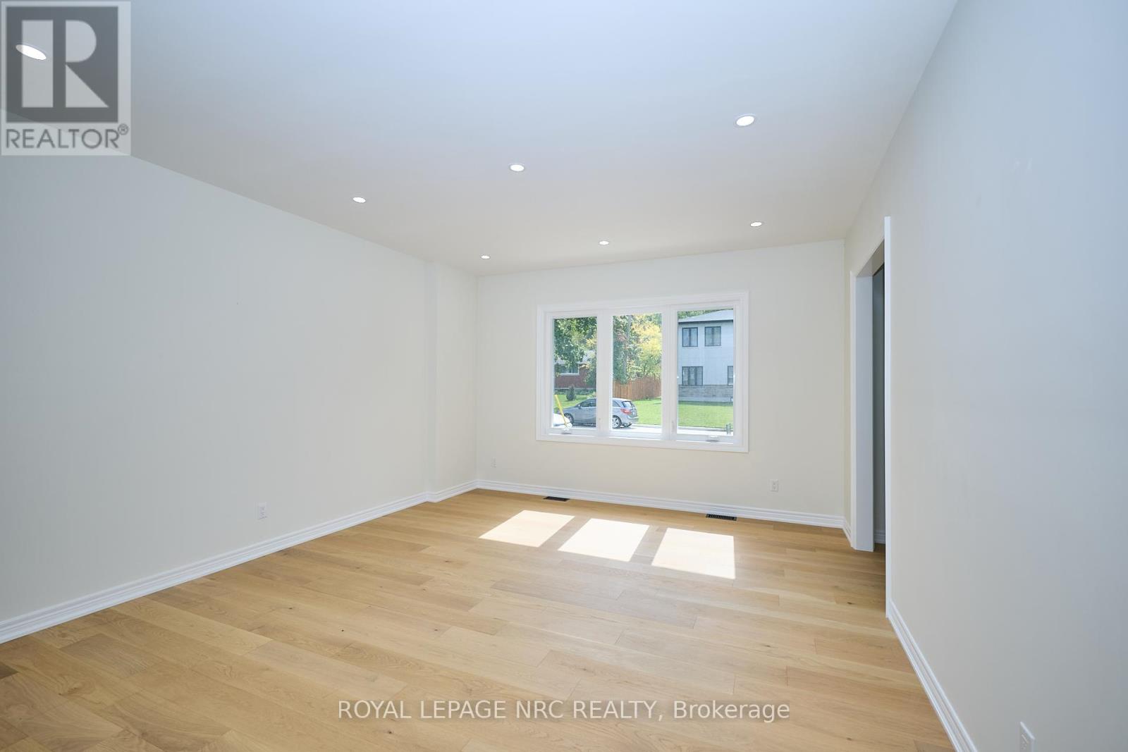 17 Glenbarr Road, St. Catharines, Ontario  L2T 1Y2 - Photo 8 - X12419320