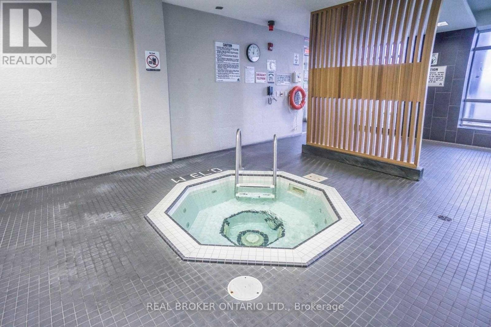 216 - 2035 Sheppard Avenue E, Toronto, Ontario  M2J 0A8 - Photo 27 - C12423052