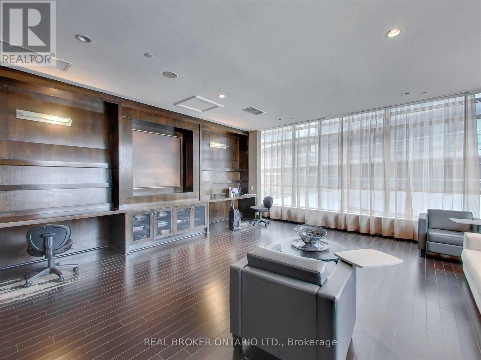 216 - 2035 Sheppard Avenue E, Toronto, Ontario  M2J 0A8 - Photo 30 - C12423052