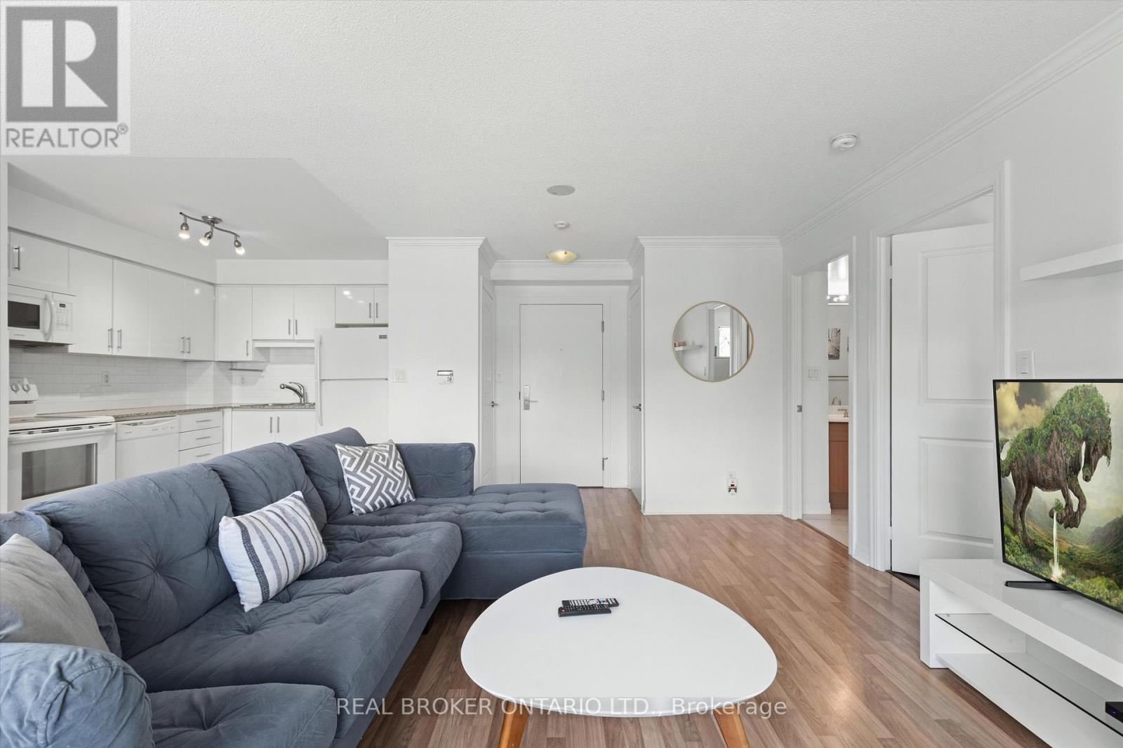 216 - 2035 Sheppard Avenue E, Toronto, Ontario  M2J 0A8 - Photo 4 - C12423052