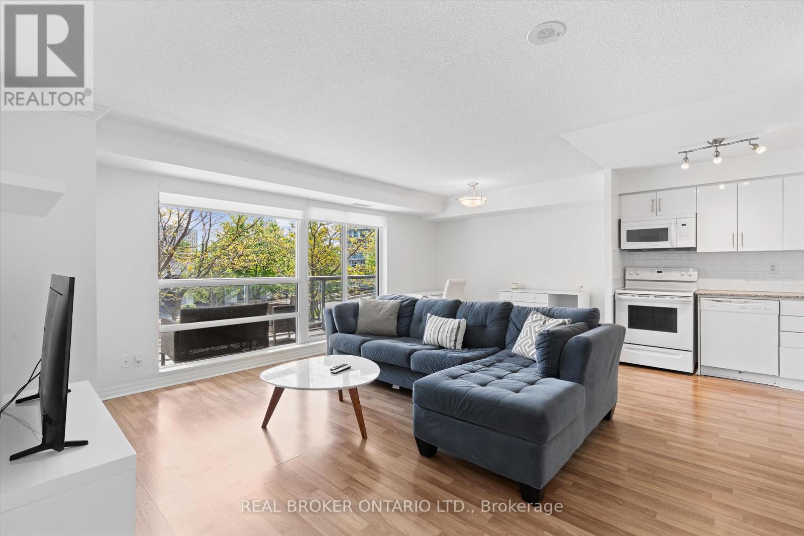 216 - 2035 Sheppard Avenue E, Toronto, Ontario  M2J 0A8 - Photo 9 - C12423052