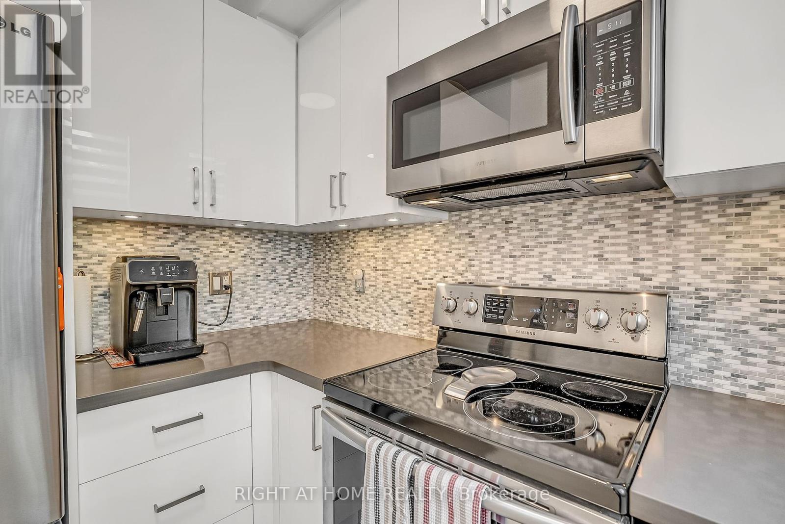 104 - 55 Halton Street, Toronto (Trinity-Bellwoods), Ontario  M6J 1R5 - Photo 20 - C12423054
