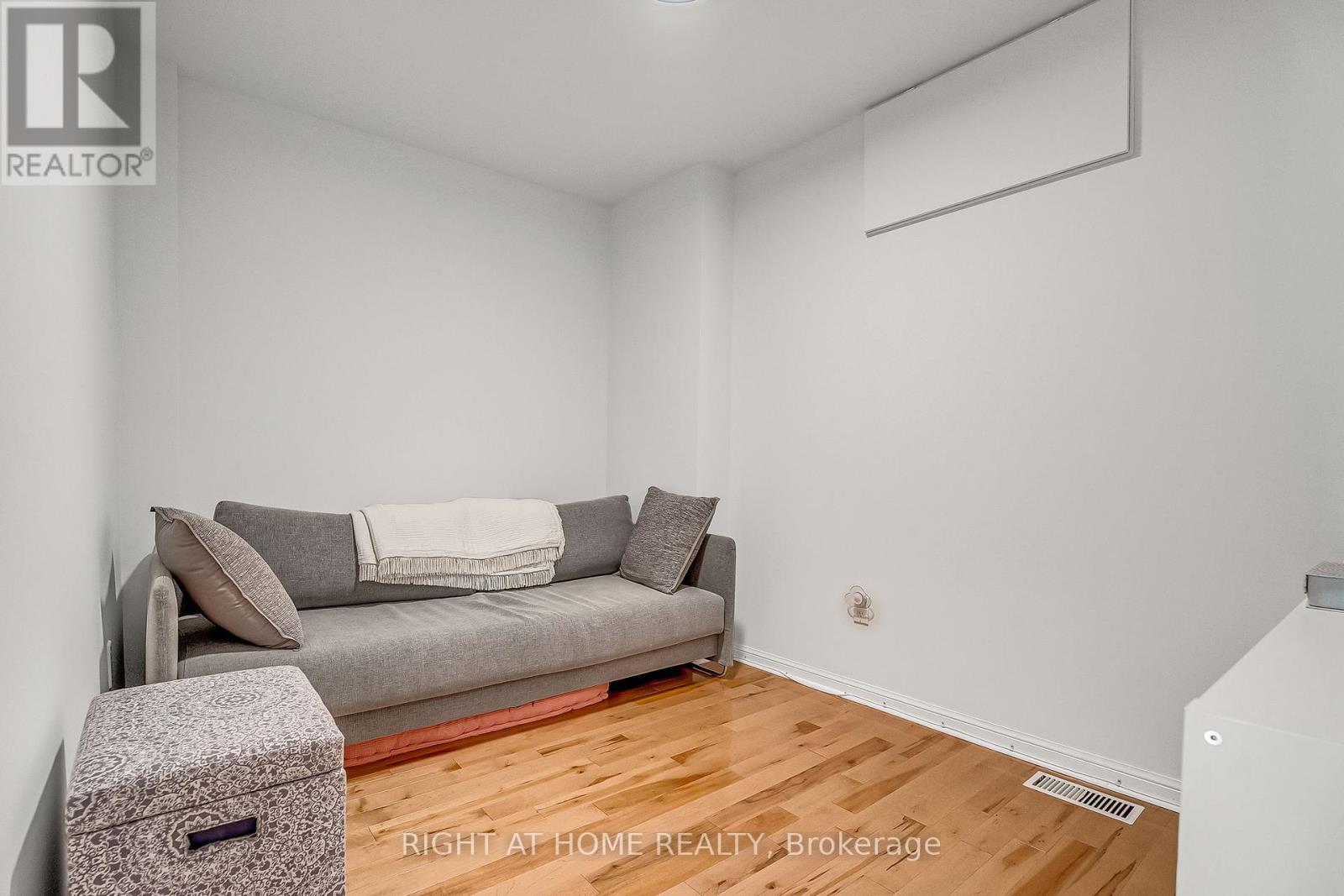 104 - 55 Halton Street, Toronto (Trinity-Bellwoods), Ontario  M6J 1R5 - Photo 27 - C12423054
