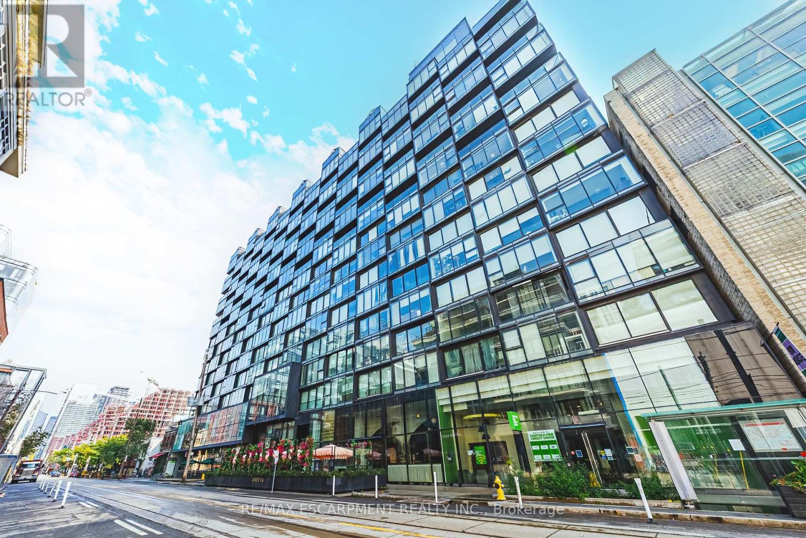 627 - 629 KING STREET W, Toronto, Ontario