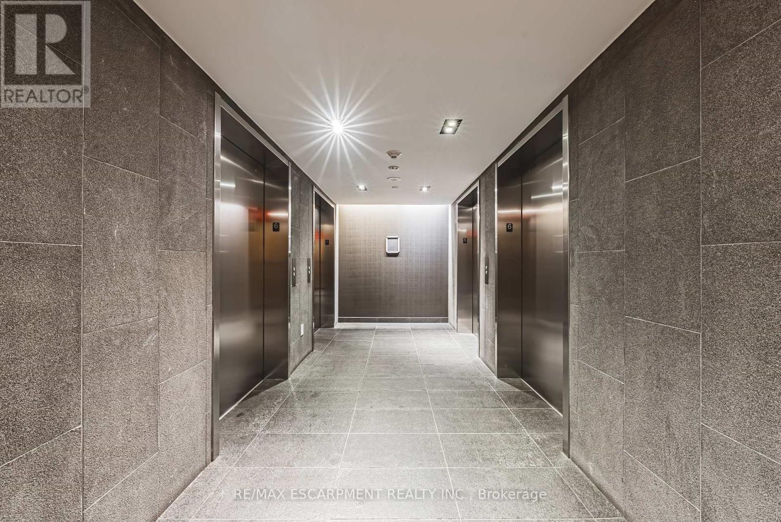 627 - 629 King Street W, Toronto, Ontario  M5V 0G9 - Photo 24 - C12423060