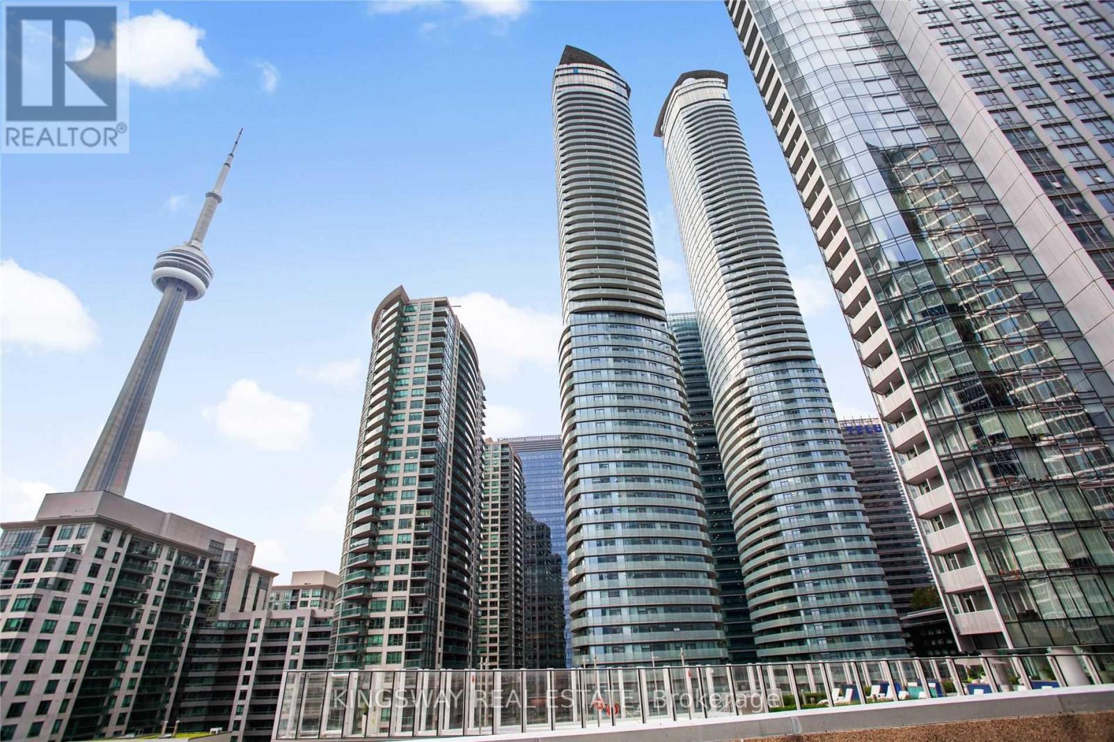 1802 - 14 York Street, Toronto, Ontario  M5J 2Z2 - Photo 11 - C12423062