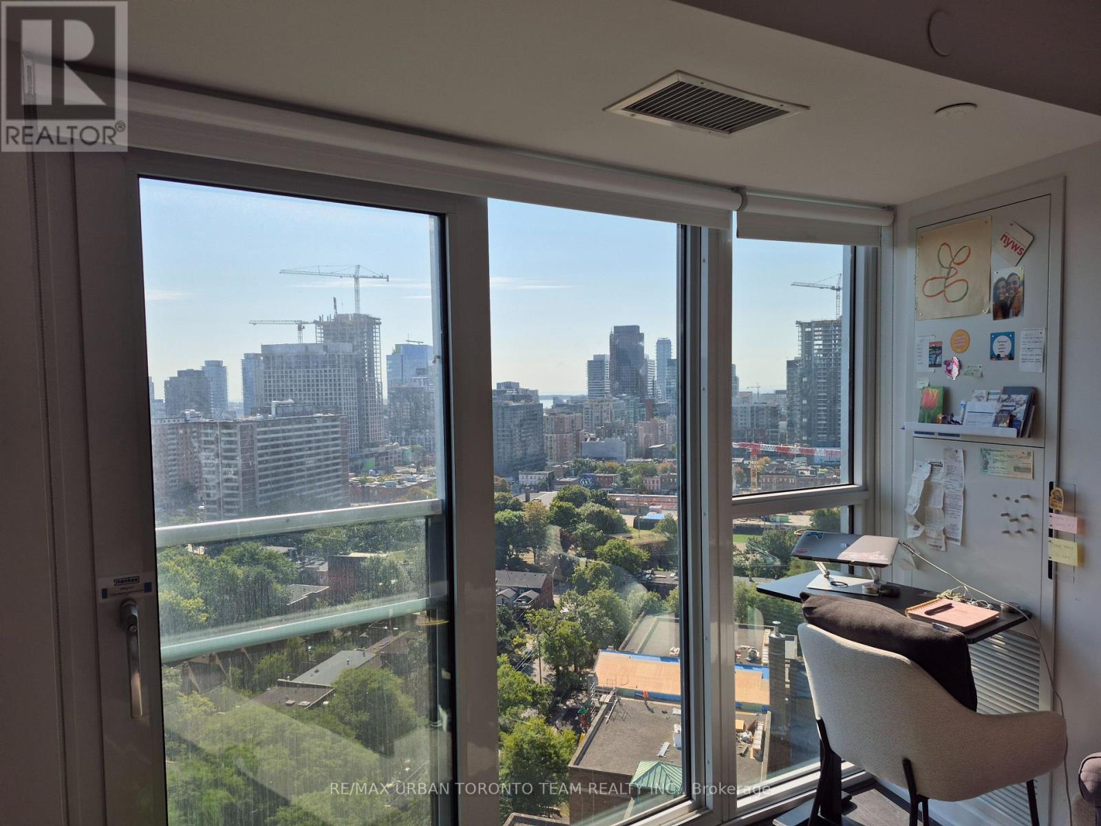 2201 - 219 Dundas Street E, Toronto, Ontario  M5A 0V1 - Photo 4 - C12423065