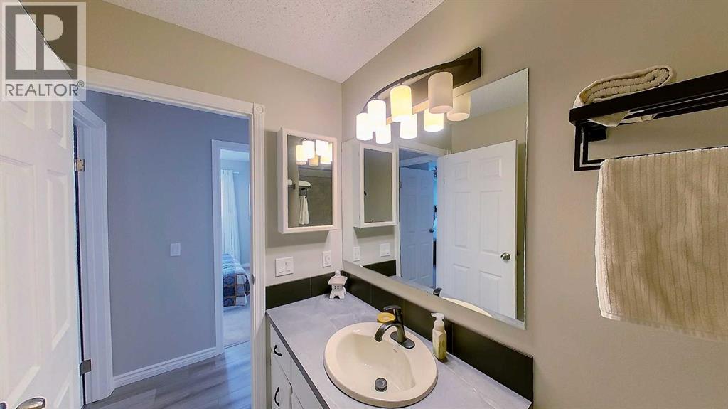 78 Athabasca Crescent, Crossfield, Alberta  T0M 0S0 - Photo 37 - A2231443