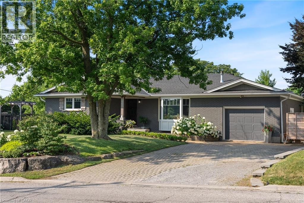 1 First Street, Waterdown, Ontario  L0R 2H0 - Photo 1 - 40755155