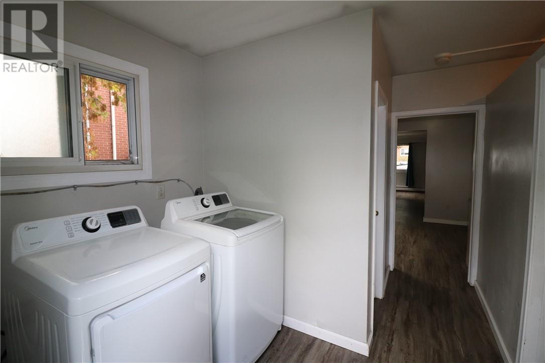 525-527 Burton Avenue, Greater Sudbury, Ontario  P3C 4K6 - Photo 16 - 2124803