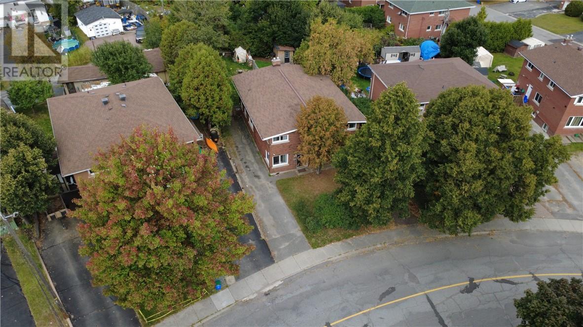 525-527 Burton Avenue, Greater Sudbury, Ontario  P3C 4K6 - Photo 6 - 2124803