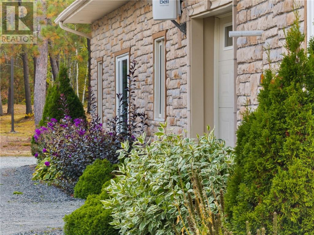 3891 Hydro Road, Hanmer, Ontario  P3P 1R2 - Photo 8 - 2124744