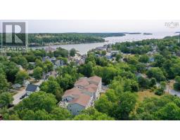 308 476 Main Street, Mahone Bay, Ca