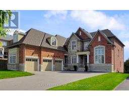71 MANOR GLEN CRESCENT, East Gwillimbury, Ontario