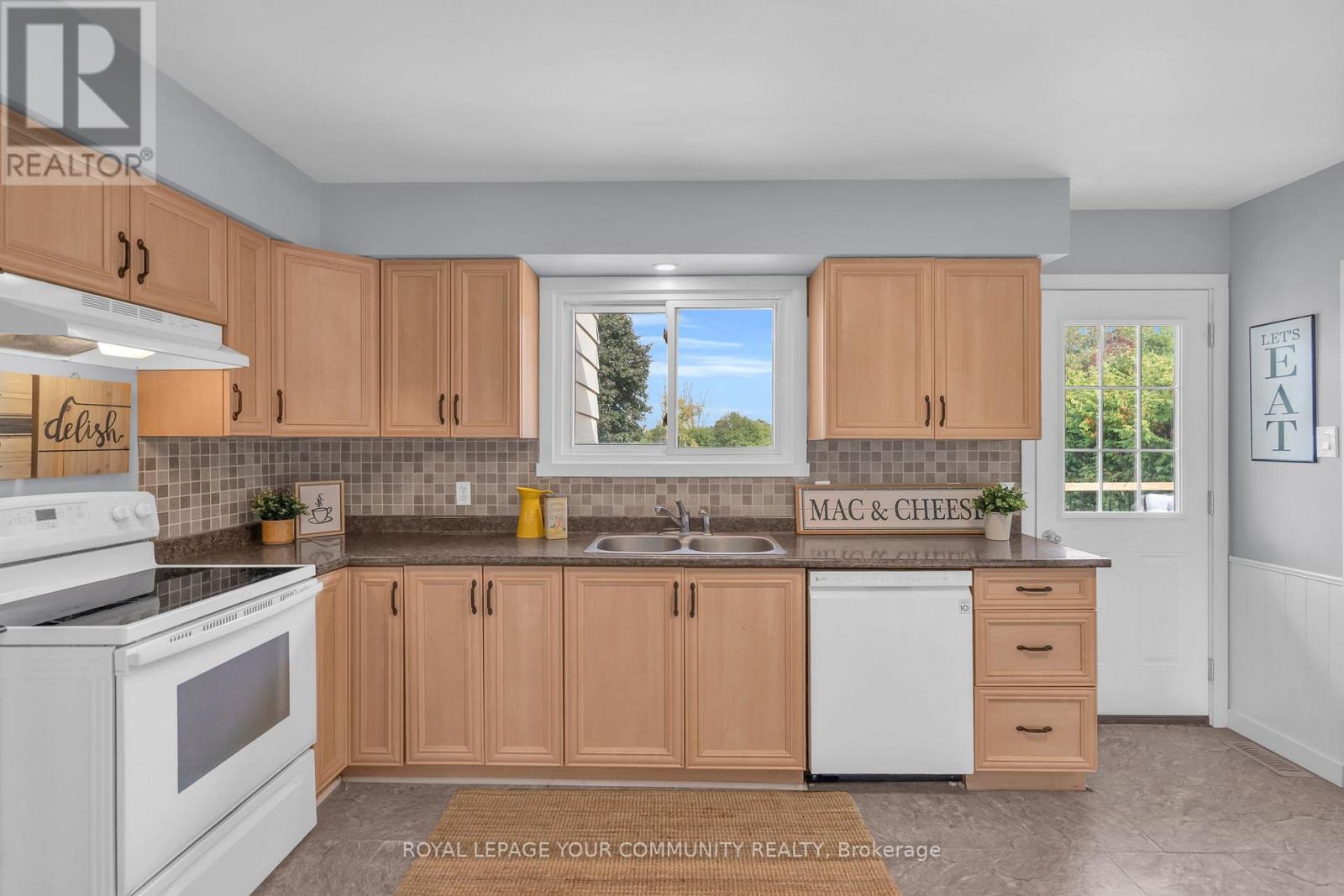 65 Adelaide Street, Brock, Ontario  L0E 1E0 - Photo 19 - N12423063