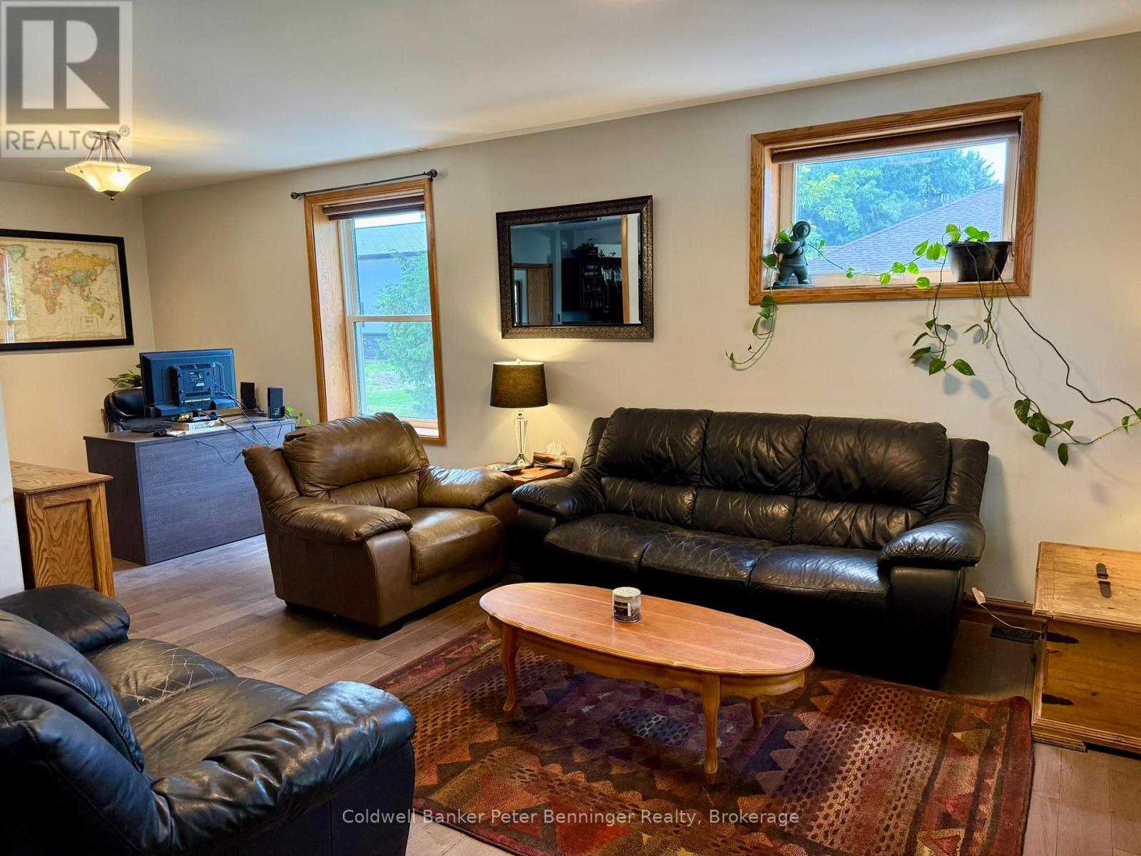 9 Wragge Street E, South Bruce, Ontario  N0G 2S0 - Photo 19 - X12303409