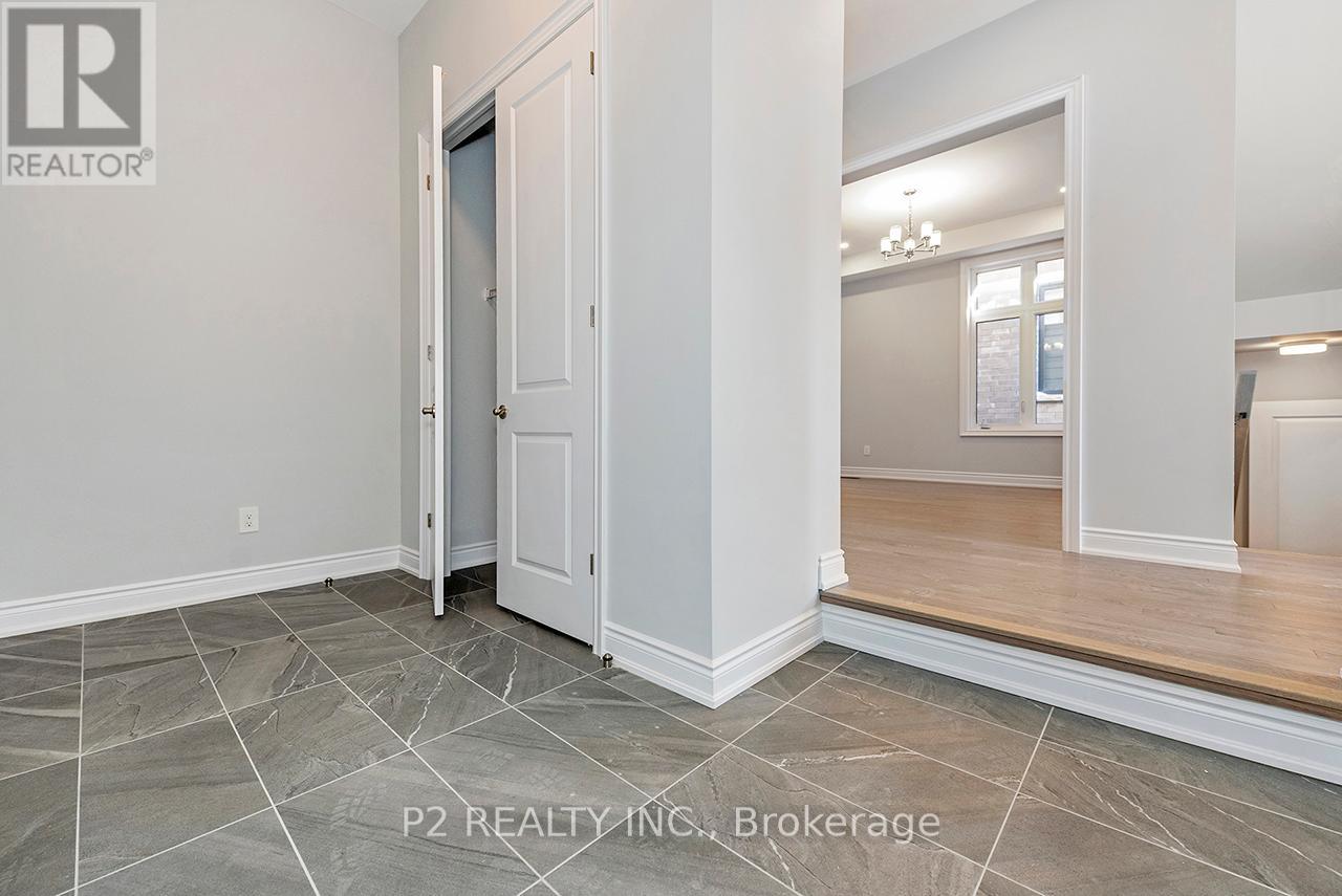 8 Wild Ginger Lane, Springwater, Ontario  L9X 2C9 - Photo 11 - S12423023