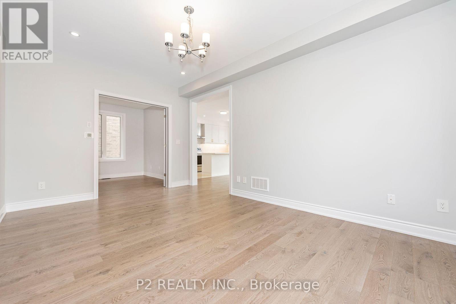 2 Wild Ginger Lane, Springwater, Ontario  L9X 2C9 - Photo 8 - S12423024