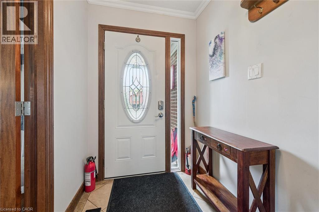 Property at 10 NORTHWOOD Crescent image 5