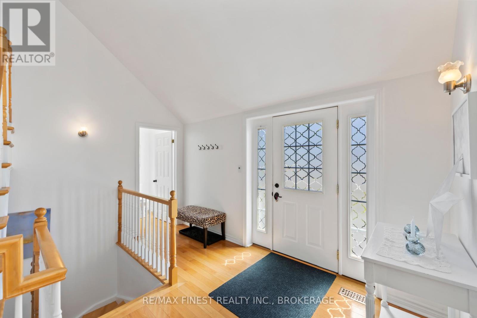9 Wilmot Street, Kingston, Ontario  K7L 4V1 - Photo 2 - X12423099