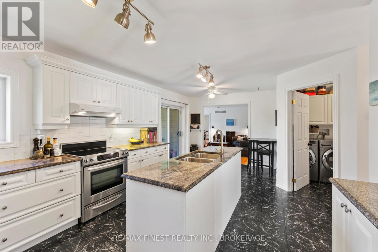 9 Wilmot Street, Kingston, Ontario  K7L 4V1 - Photo 6 - X12423099
