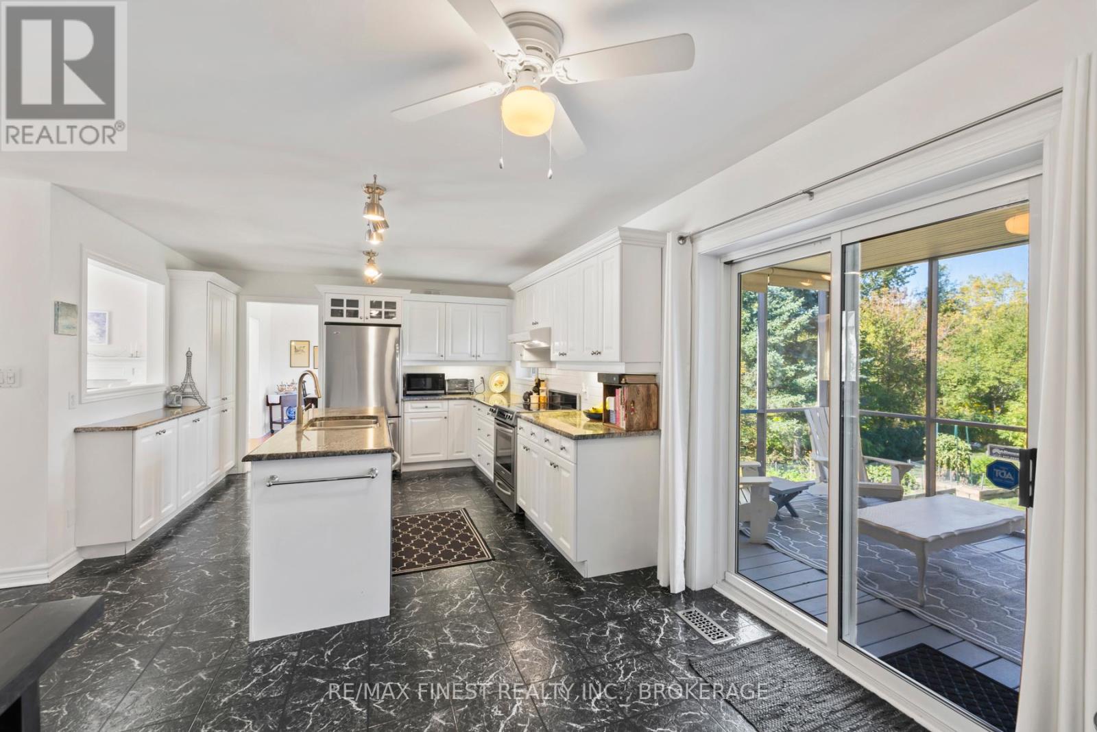 9 Wilmot Street, Kingston, Ontario  K7L 4V1 - Photo 8 - X12423099