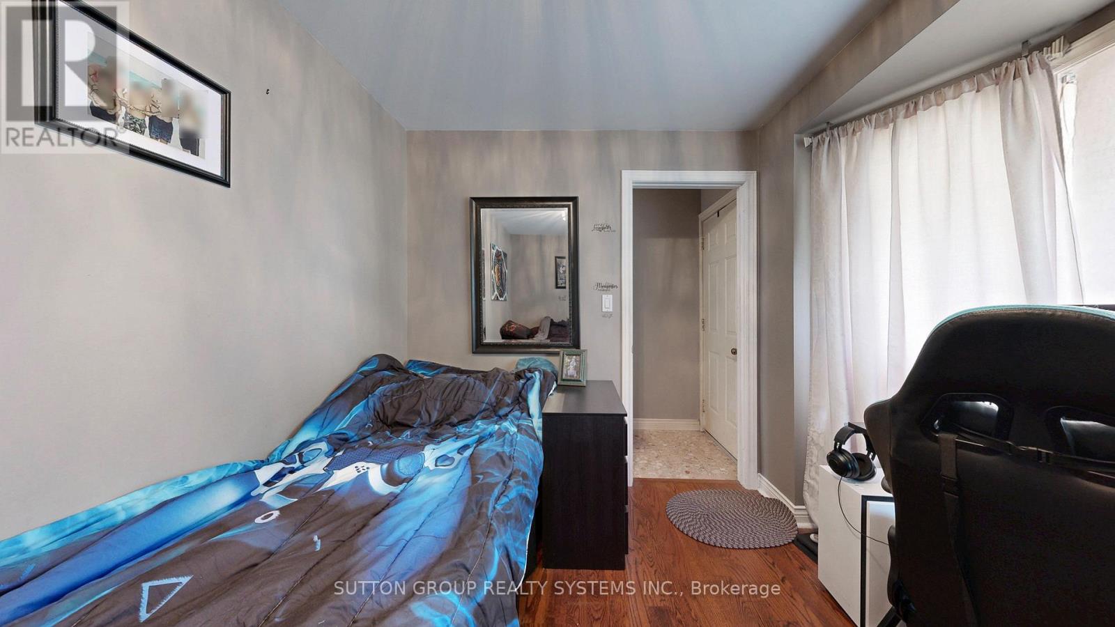 122 Hatherley Road, Toronto, Ontario  M6E 1W5 - Photo 16 - W12423020