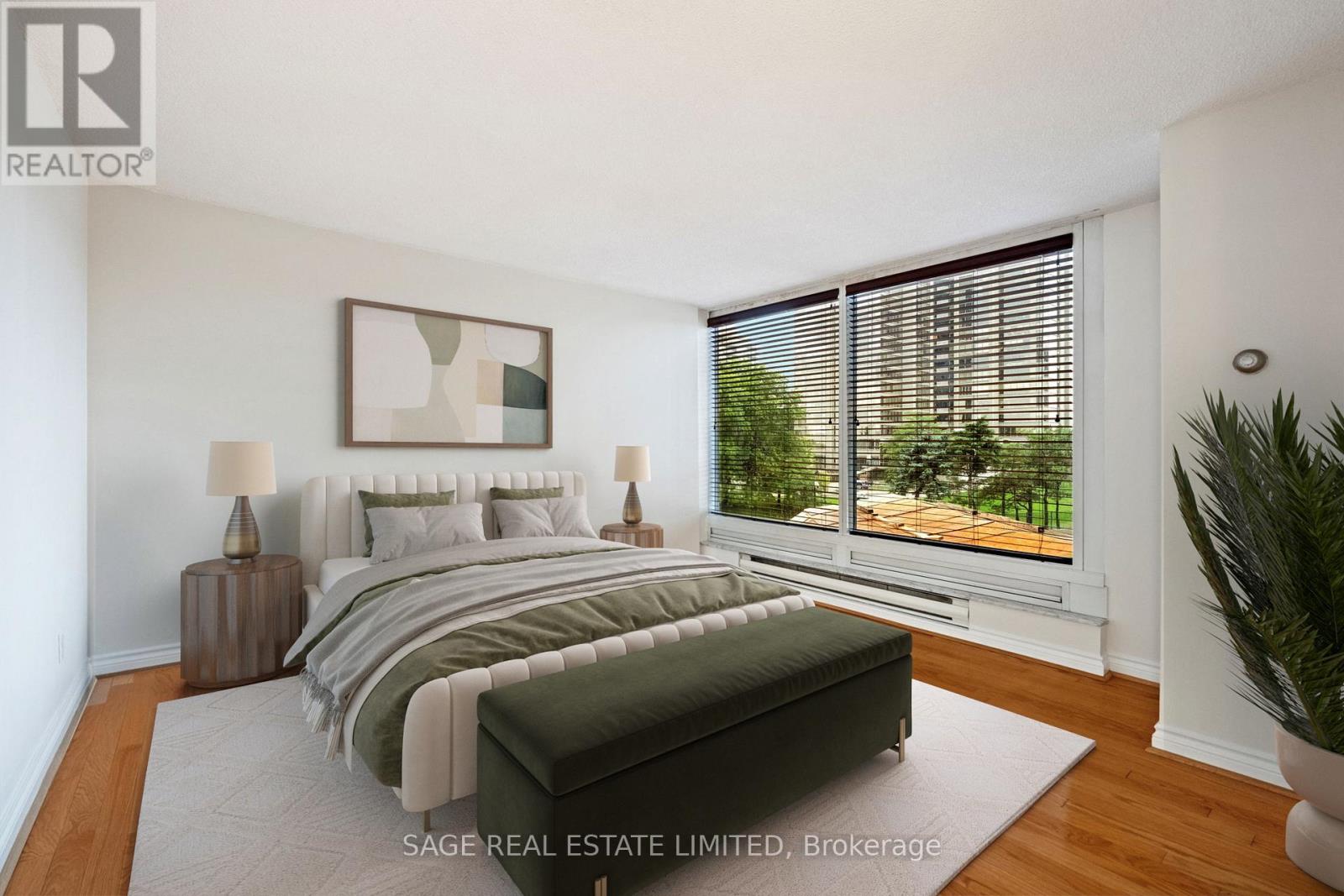208 - 1 Palace Pier Court, Toronto, Ontario  M8V 3W9 - Photo 13 - W12423040