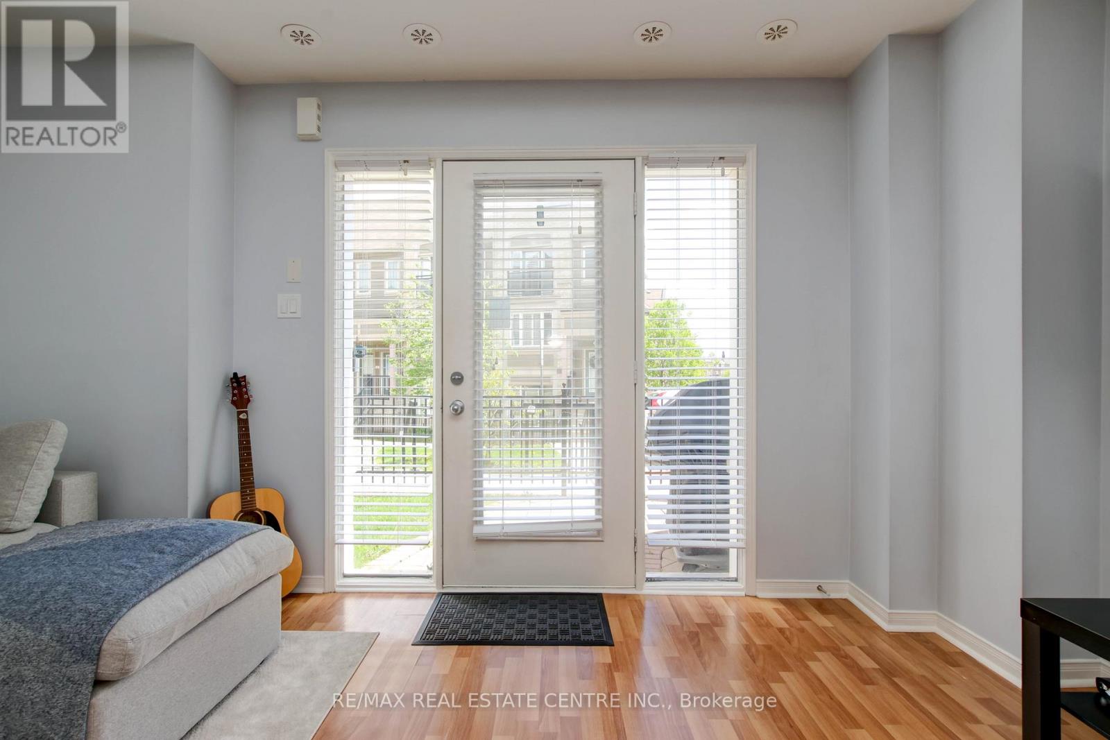 190 - 3050 Erin Centre Boulevard, Mississauga, Ontario  L5M 0P5 - Photo 6 - W12423045