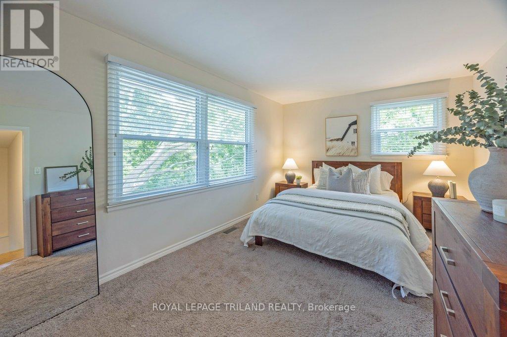 426 Beachwood Avenue, London South, Ontario  N6J 3K1 - Photo 22 - X12423084