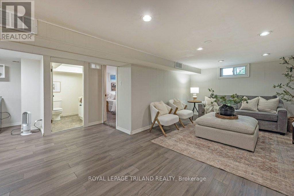 426 Beachwood Avenue, London South, Ontario  N6J 3K1 - Photo 31 - X12423084