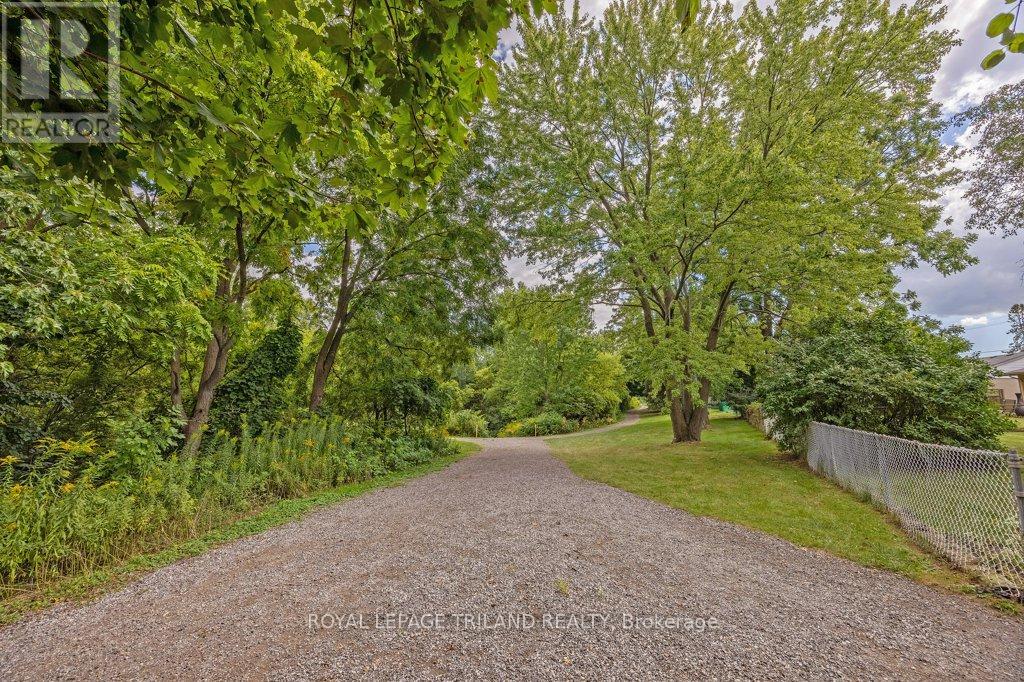 426 Beachwood Avenue, London South, Ontario  N6J 3K1 - Photo 45 - X12423084
