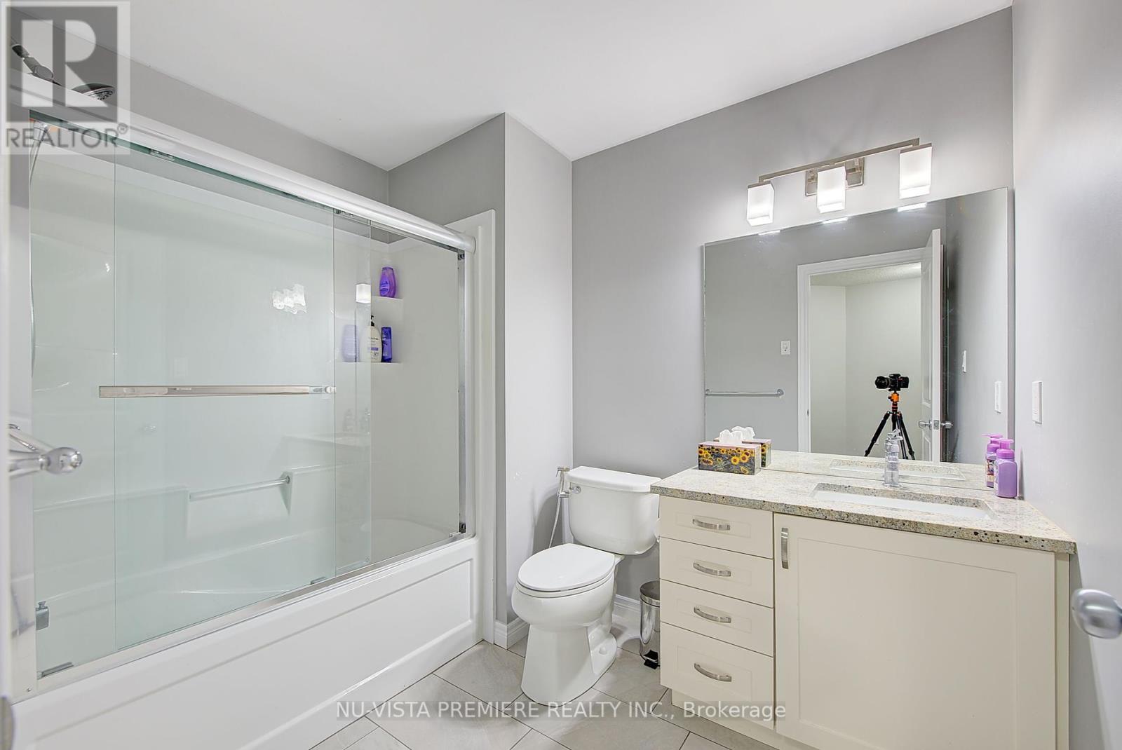 3144 Jinnies Street, London South, Ontario  N6L 0C3 - Photo 33 - X12423139