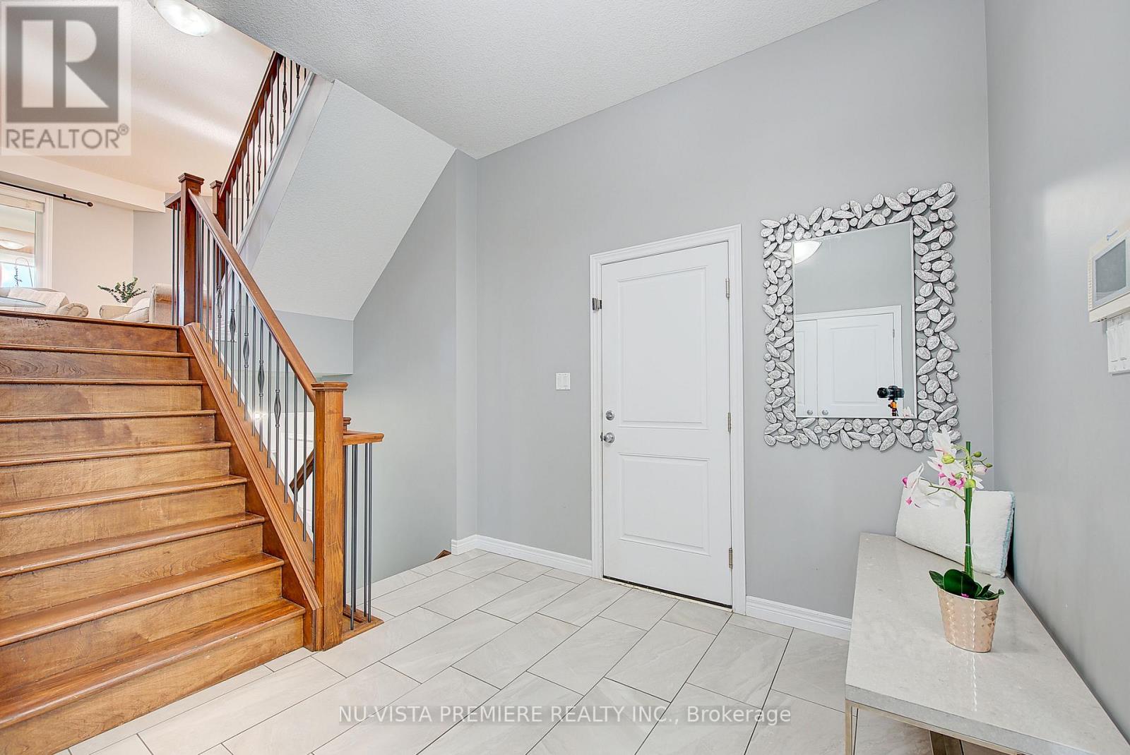 3144 Jinnies Street, London South, Ontario  N6L 0C3 - Photo 8 - X12423139