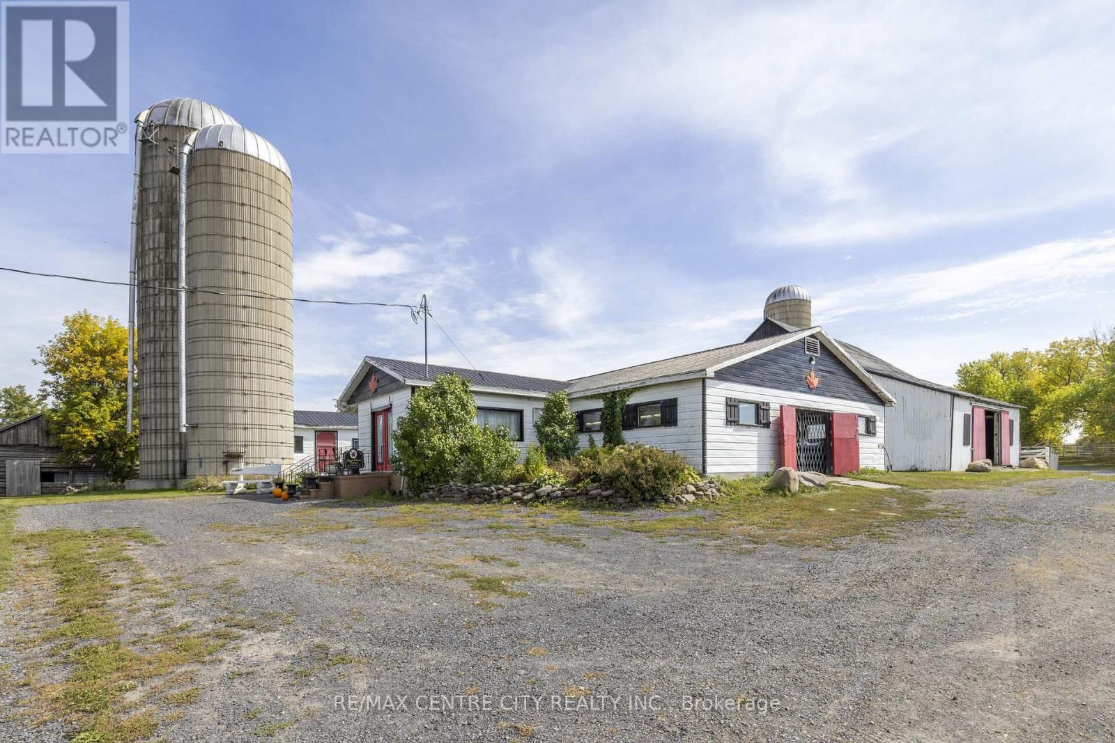 19152 County Rd 25 Road, South Glengarry, Ontario  K0C 1L0 - Photo 15 - X12423140