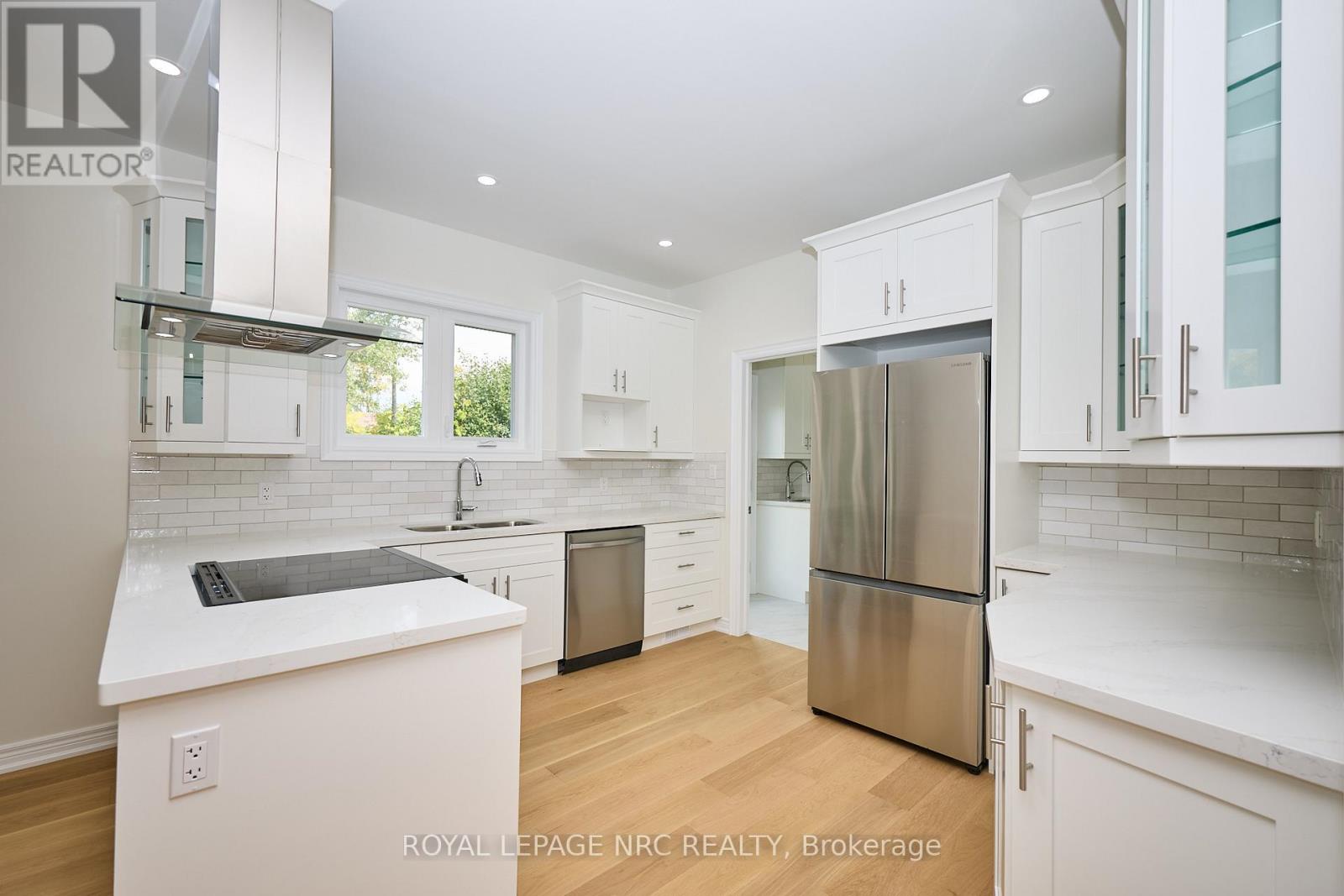 17 Glenbarr Road, St. Catharines, Ontario  L2T 1Y2 - Photo 12 - X12419320
