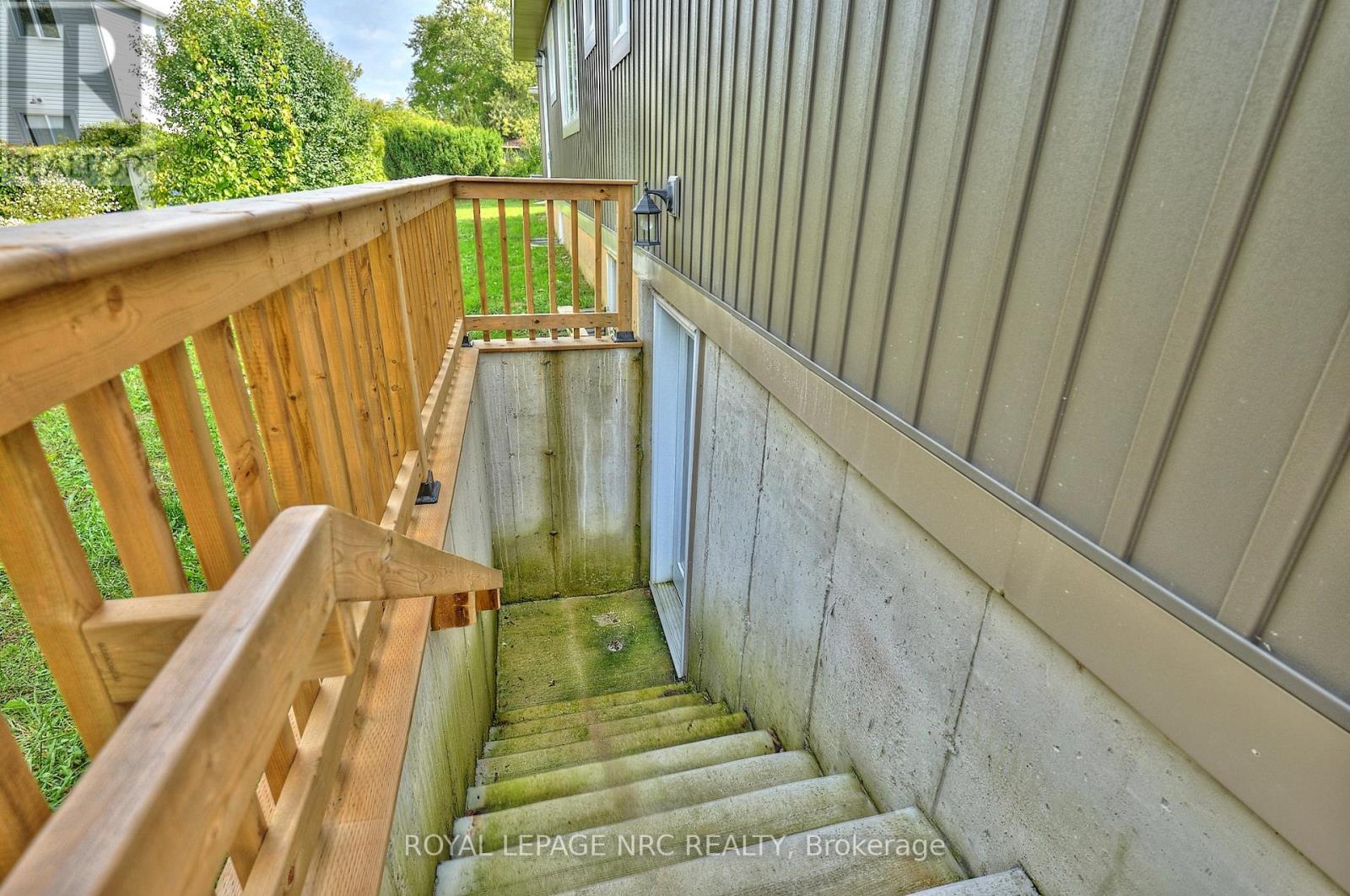 17 Glenbarr Road, St. Catharines, Ontario  L2T 1Y2 - Photo 39 - X12419320