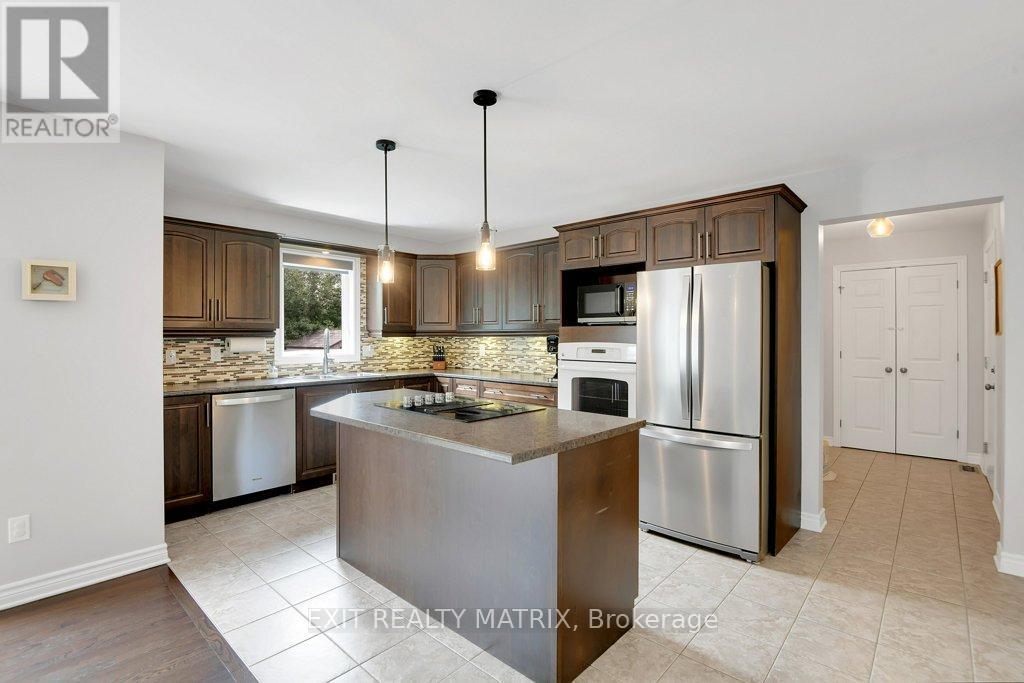 60 Constantineau Street, The Nation, Ontario  K0A 2M0 - Photo 11 - X12423095