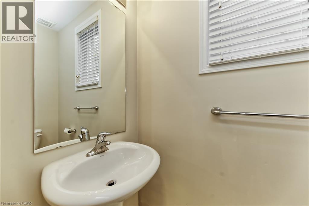 126 Merrilee Crescent, Hamilton, Ontario  L9A 0B1 - Photo 11 - 40772934