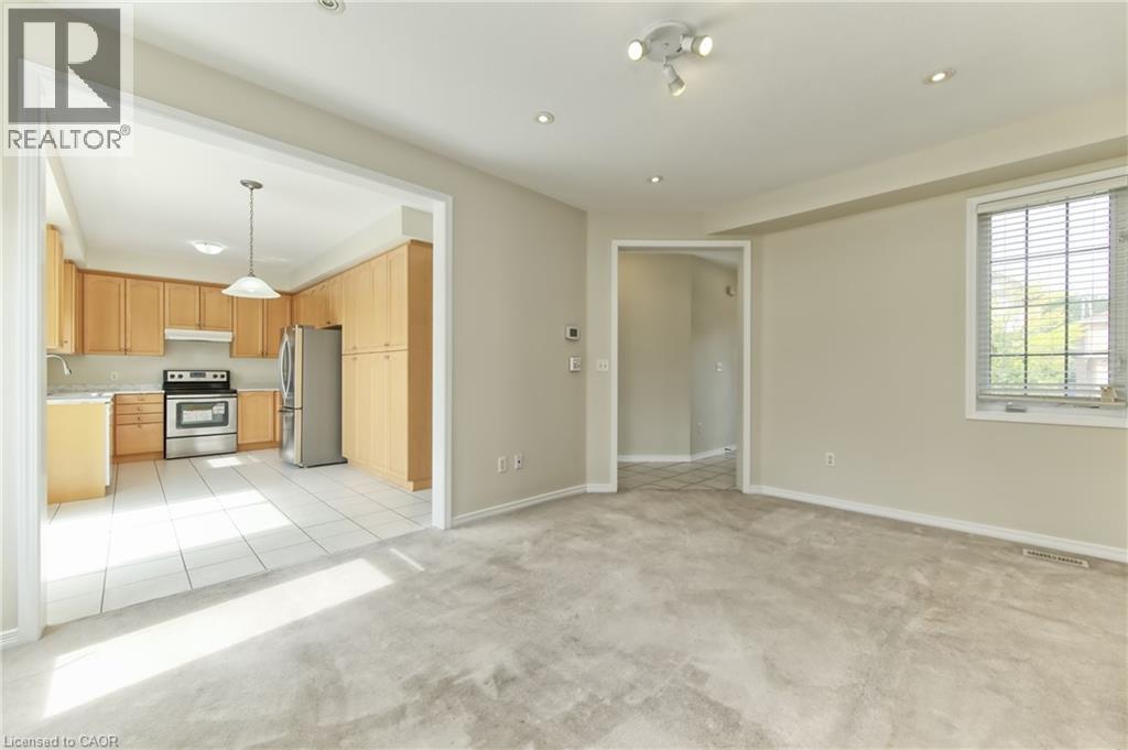 126 Merrilee Crescent, Hamilton, Ontario  L9A 0B1 - Photo 6 - 40772934