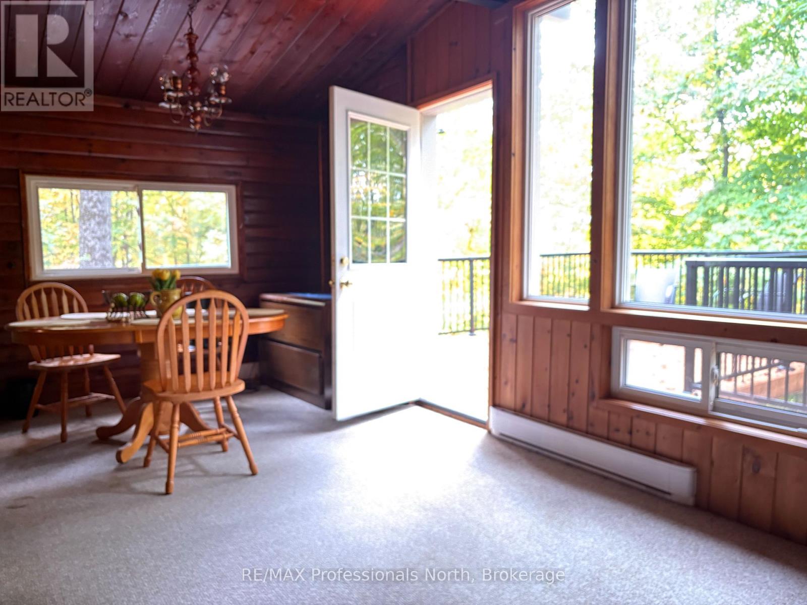 116 Woodland Drive, Huntsville, Ontario  P1H 1A7 - Photo 11 - X12423156