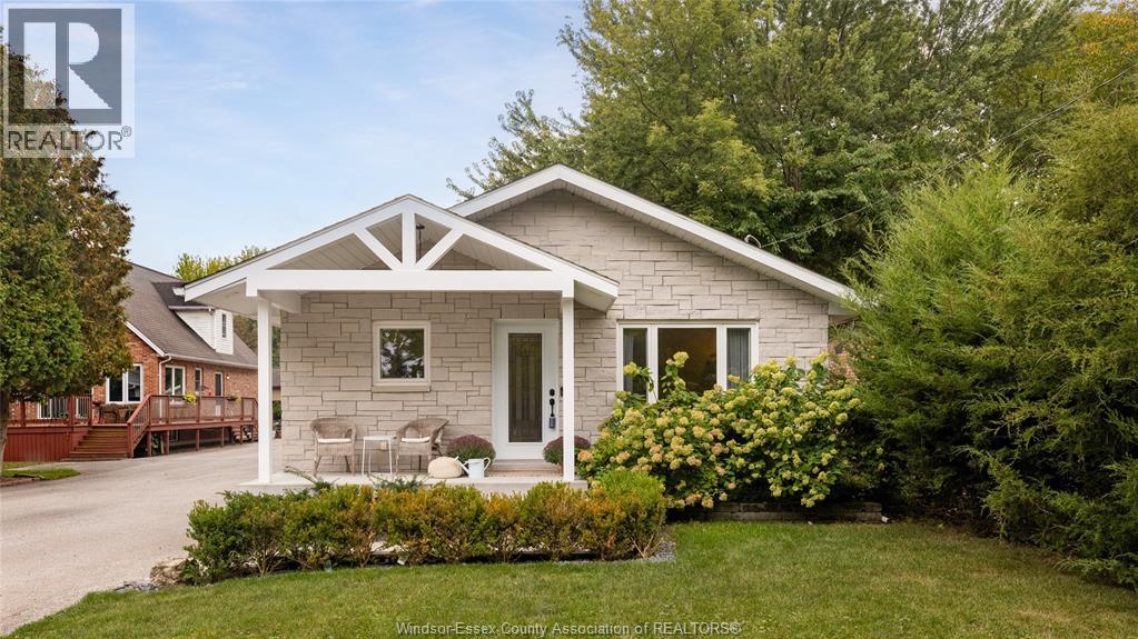 MLS# 25022701: 777 Old Tecumseh ROAD, Lakeshore, Canada