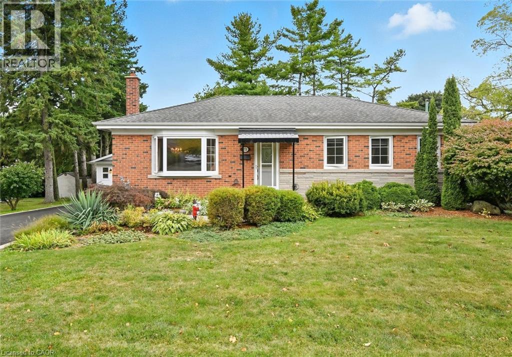 13 JAMES Street, Waterdown, Ontario