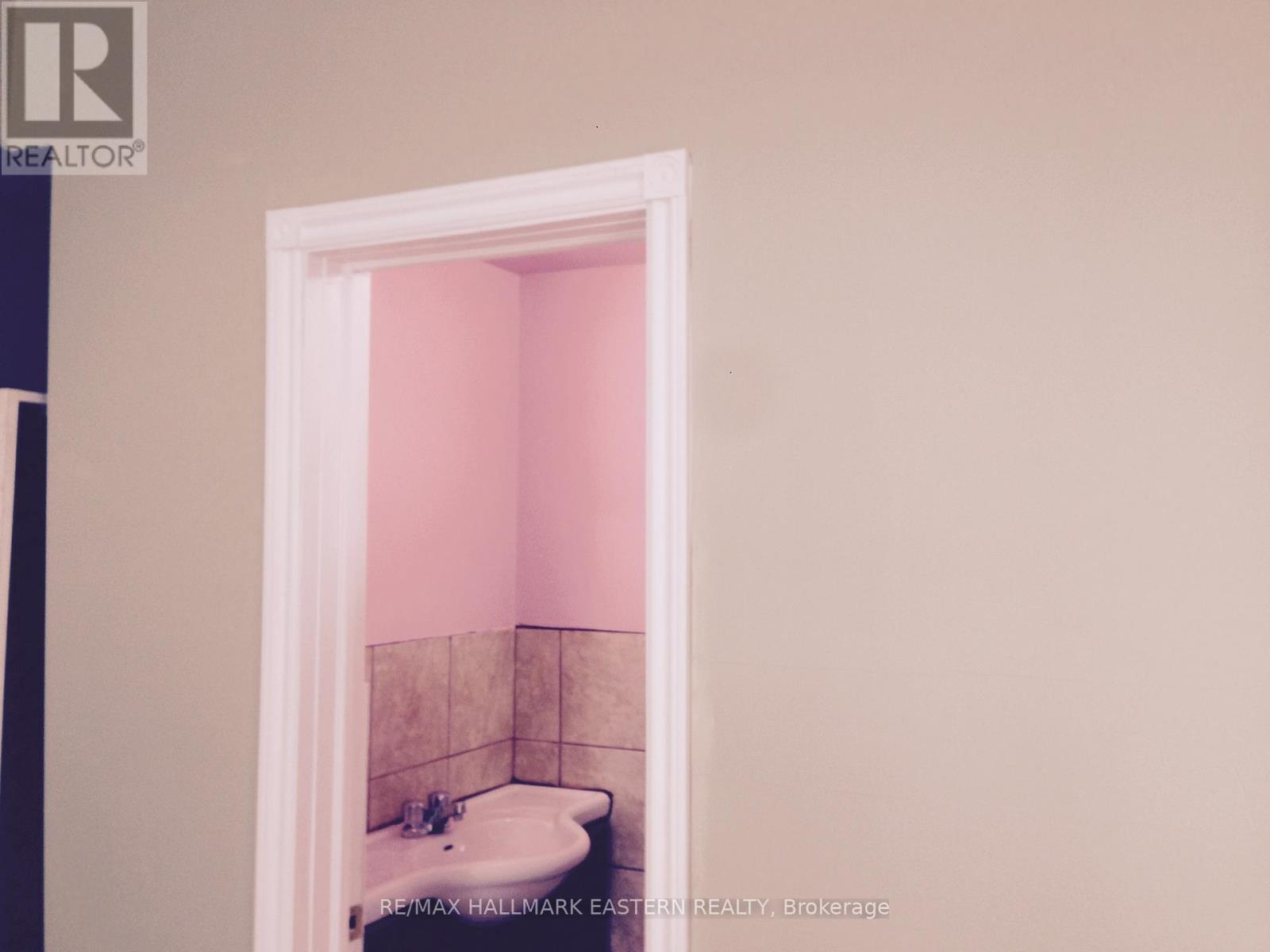 384 King Street W, Cobourg, Ontario  K9A 2N7 - Photo 18 - X12423146