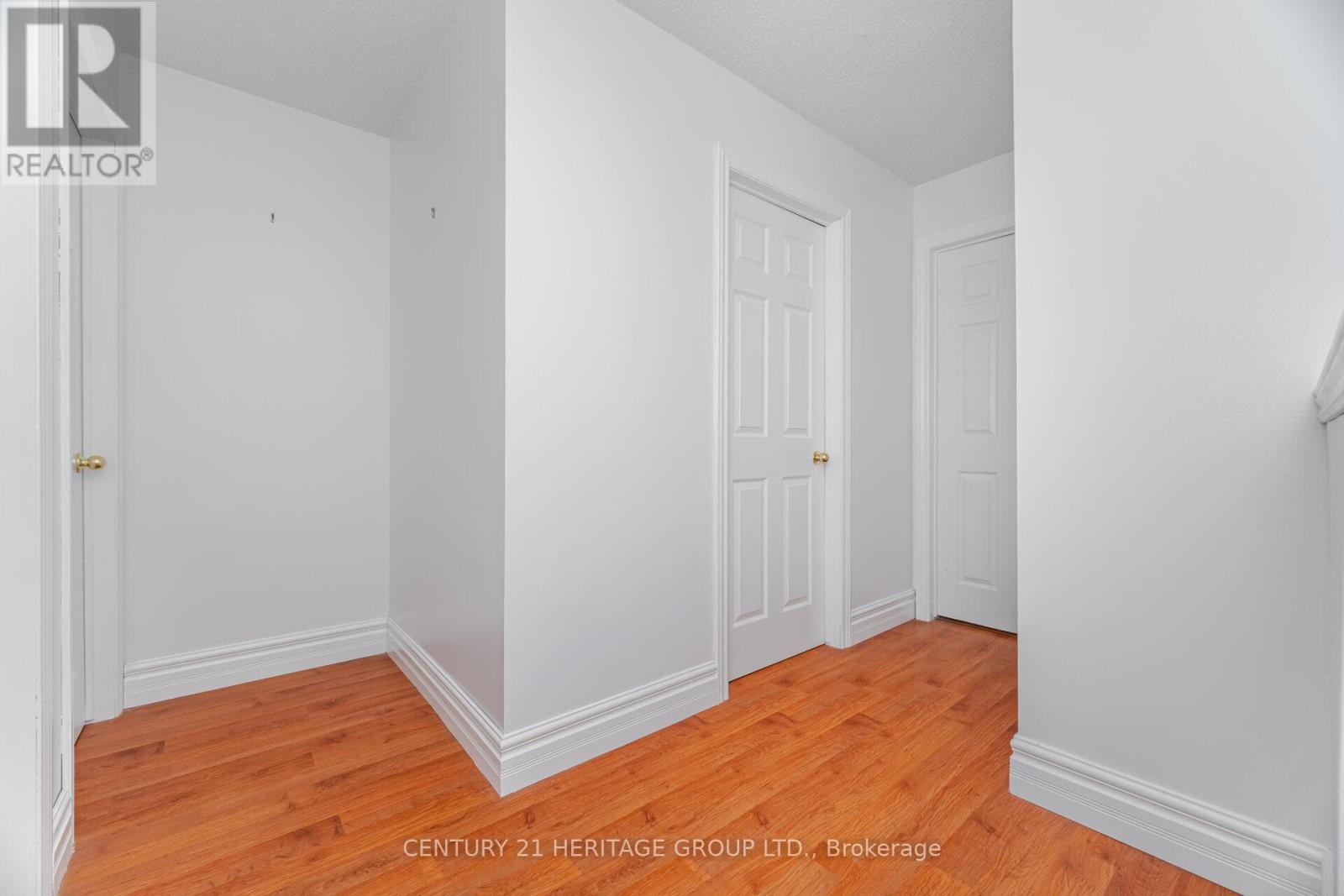 72 Osborn Street, Essa, Ontario  L0M 1B0 - Photo 14 - N12419272