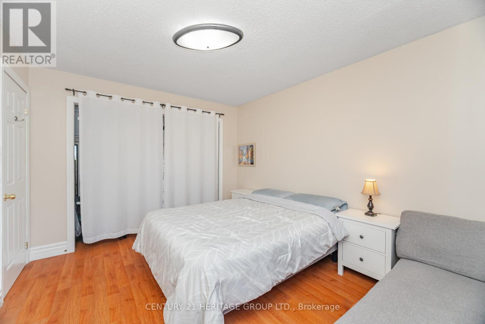 72 Osborn Street, Essa, Ontario  L0M 1B0 - Photo 16 - N12419272