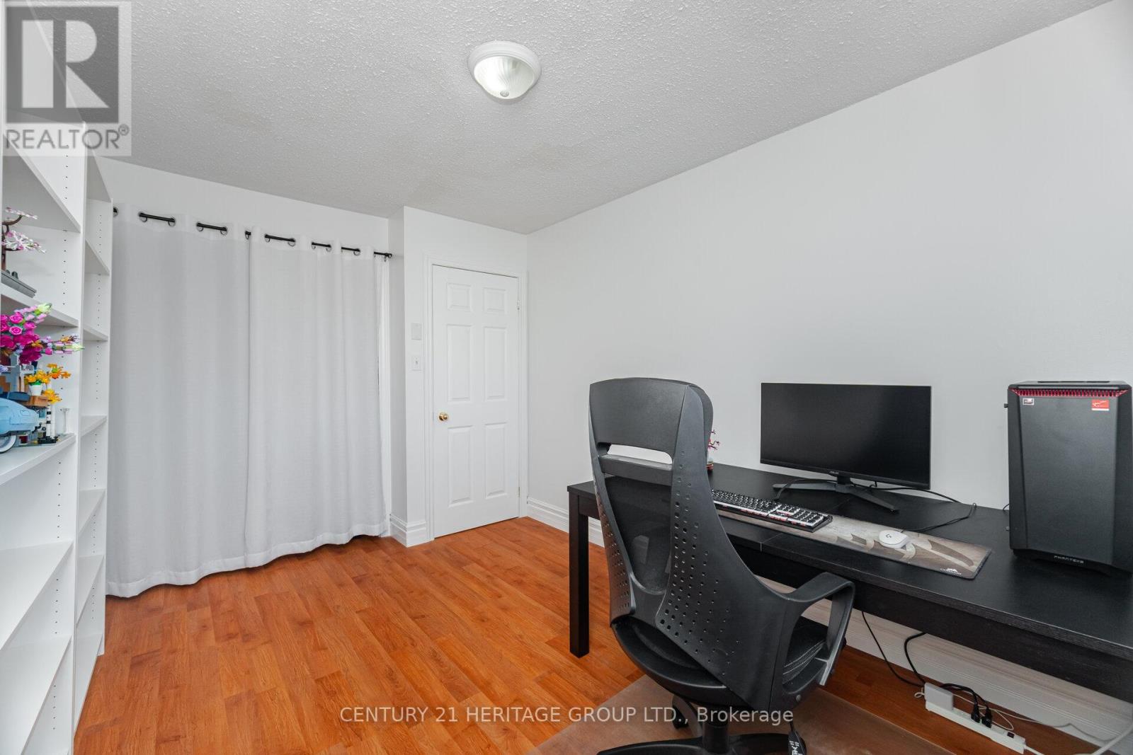 72 Osborn Street, Essa, Ontario  L0M 1B0 - Photo 18 - N12419272